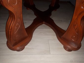 Predám konferenčný vyrezávaný stôl - 5