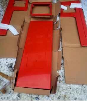 Predam kompletnu kapotaz traktor Zetor - 5