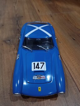1:18 Ferrari 250GT Berlinbette 61 - 5