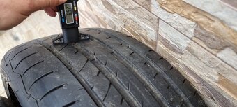 Predám 2xletné pneumatiky Debica 225/45r17 - 5
