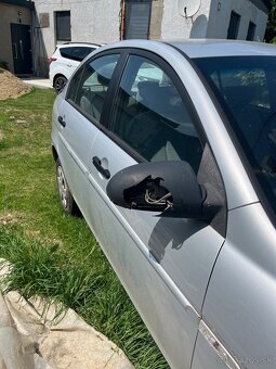 Hyundai accent 1,6 crdi - 5