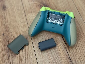 Xbox Wireless Controller Remix Edition - 5