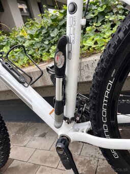 Horsky bicykel Trek 4400 series 4 26” - 5