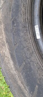 225/65 R16C zimne - 5