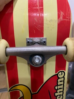 Toy machine skateboard - 5