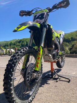 Kawasaki KXF 250 - 5