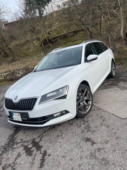 Škoda Superb 2.0tsi 206kw 4x4 2018 - 5