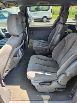 Chrysler voyager - 5