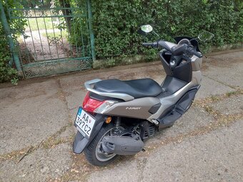 Yamaha 125 N-max - 5