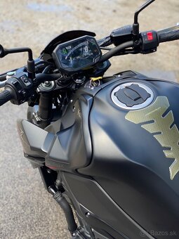 Kawasaki Z900 - 5