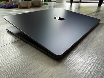Apple Macbook Air 13 M2 22 / 16GB RAM / 512GB HDD / 92% Bat - 5