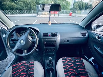 Predám auto Škoda fabia - 5