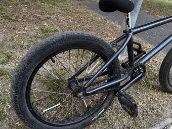 Predám BMX Radio Comrad. Bicykel na triky. - 5