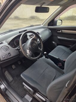 Suzuki Swift 1.3i - 5