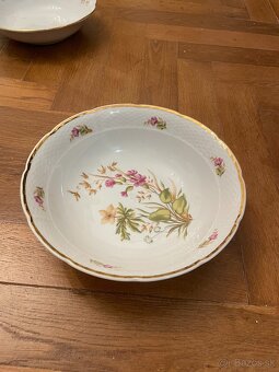 rôzne retro taniere a kuchynský riad - 5