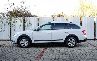 Škoda Octavia Combi SCOUT 2.0 TDI DSG 4x4 - 5