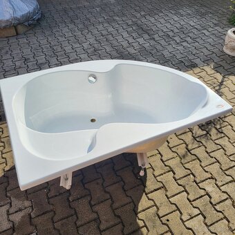 Asymetrická vaňa Ravak 150x105 cm akrylát pravá - 5