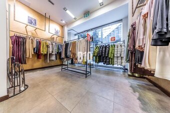 LUXUSNÝ butik s TALIANSKOU MÓDOU v centre Bratislavy - na od - 5