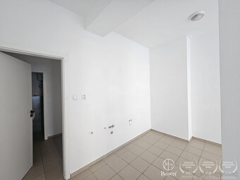 BOSEN | NEBYTOVÝ PRIESTOR V CENTRE MESTA DUNAJSKÁ STREDA – R - 5