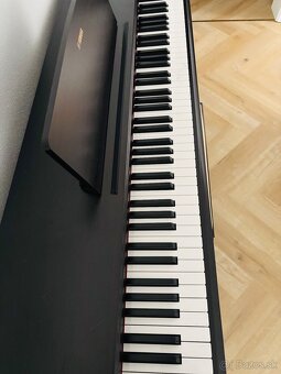 Yamaha digitálne piano tmavé rosewood, model YDP-143 - 5