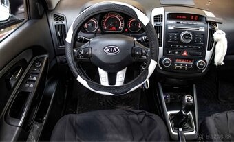 KIA Ceed - 5