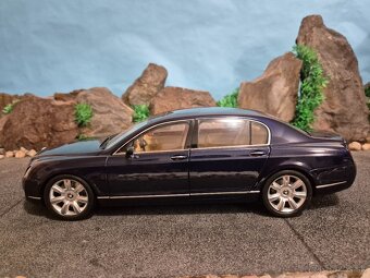 Prodám model 1:18 Bentley continental Flying Spur 2005 Minic - 5
