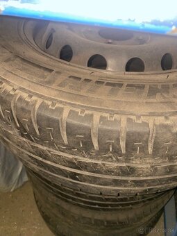 Michelin agilis 225/65 r16c - 5