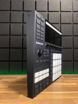 Native Instruments Maschine MK3 - 5