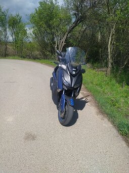 Yamaha Xmax 300 - 5