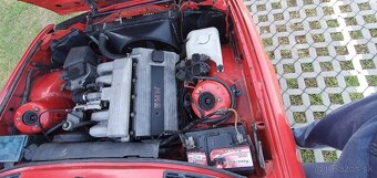 BMW E30 318 is coupe - 5