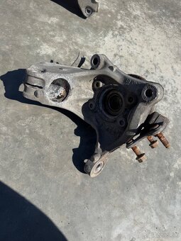 Predné tehlice a poloosi Passat B6 - 5