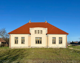 Na predaj rekonštruovaná HISTORICKÁ VILA na pozemku 6654 m2 - 5