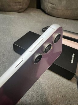 Samsung S23 FE - 5