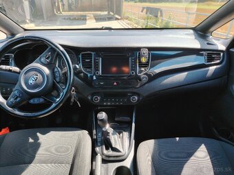 Kia carens 1.7 CRDi - 5