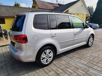 Volkswagen Touran 2.0 TDI 103Kw Dsg6 Confortline 2013 - 5