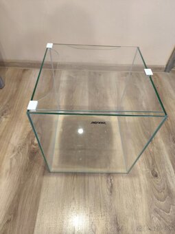 Akvárium Aquael 49 litrove - 5