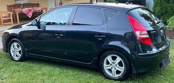 Predám Hyundai I30 1,6 CRDi - 5
