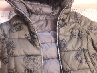 Obojstranna bundicka velkost 90 tj na 2 roky,aj osuska - 5