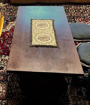 Vyrezávaná obývacia stena + stolík - 5