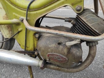 Prodám motoguzzi 50 r.v. 1963 - 5