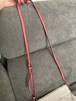 Crossbody guess mala - 5