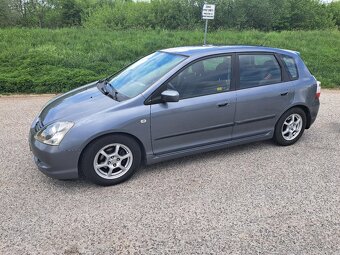 Predam Honda Civic 1.6i VTEC Sport r.v 2005 - 5