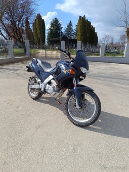 Apríla pegaso 650 rv 98 - 5