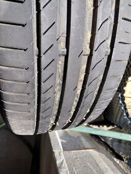 2x Continental 225/40R18 - 5