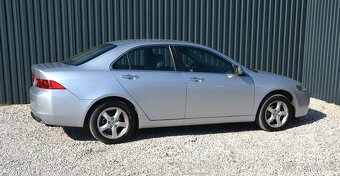 Honda Accord 2.20 - 5
