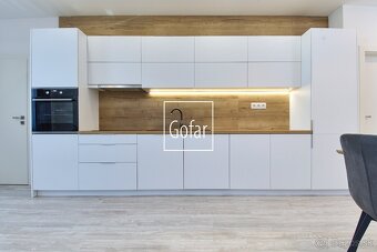 Zariadený energeticky úsporný 3i byt + 2xparking, Baka, DS - 5