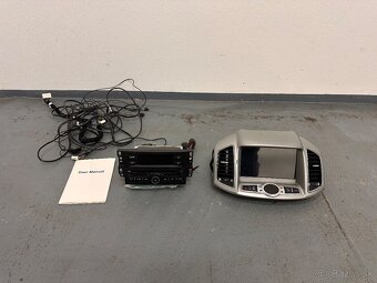 Chevrolet Captiva Android Autorádio s navigací  Android 7.1 - 5