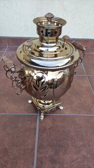Ruský samovar v zlatej farbe - 5