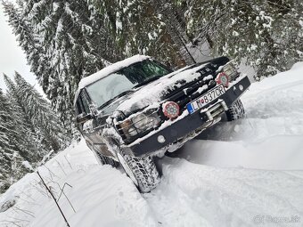 LAND ROVERI DISCOVERY 2 - 5