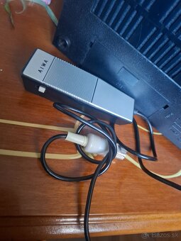 Predám starý funkčný kotúčový magnetofon AIWA je aj na bater - 5